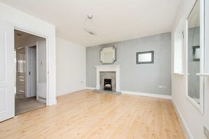 Photo 15- click for photo gallery